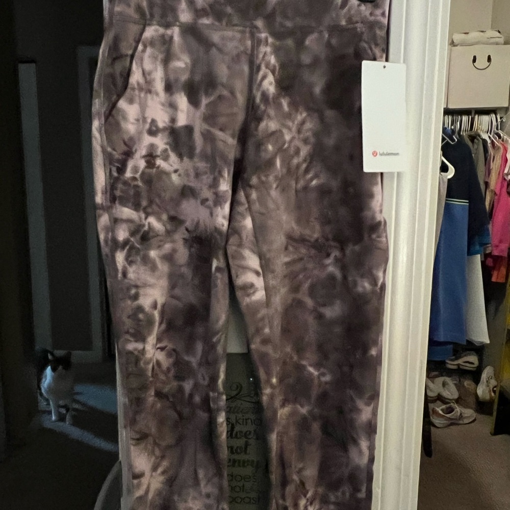 lululemon Tie-Dye Bottoms - Purple/Pink